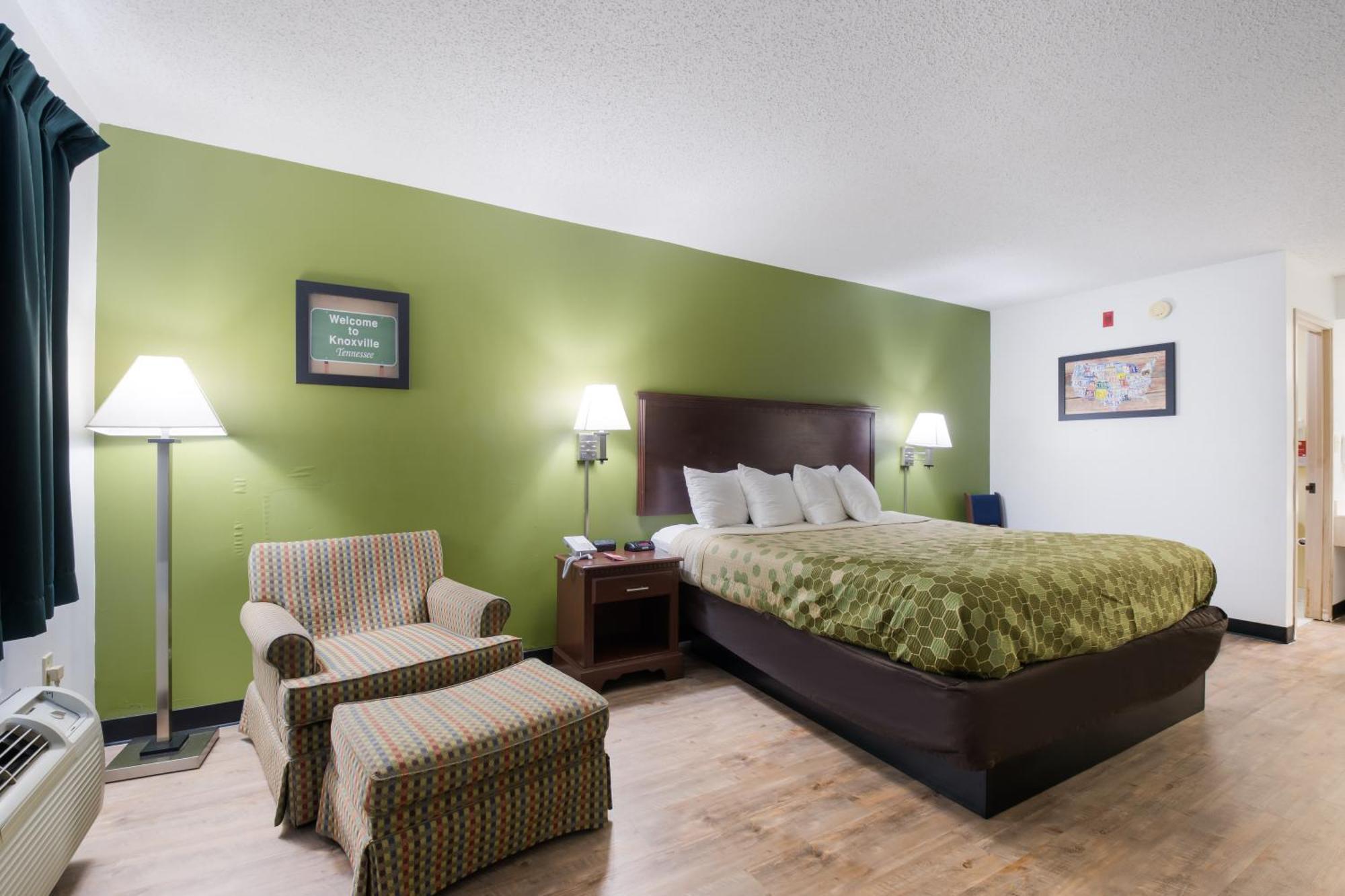 Econo Lodge Inn & Suites East Knoxville Eksteriør billede