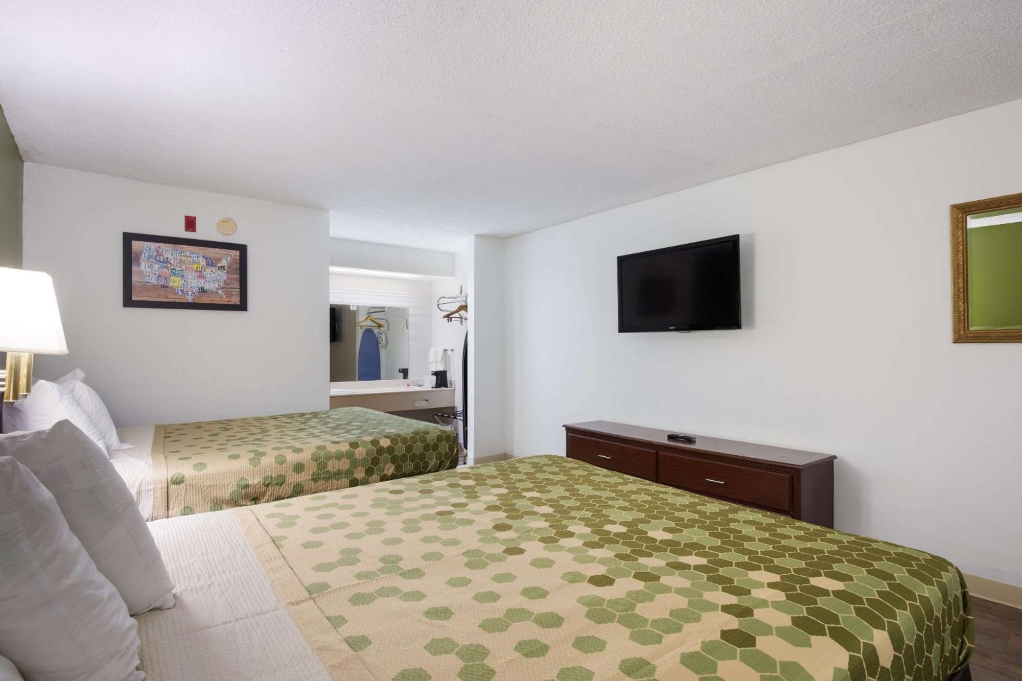 Econo Lodge Inn & Suites East Knoxville Eksteriør billede