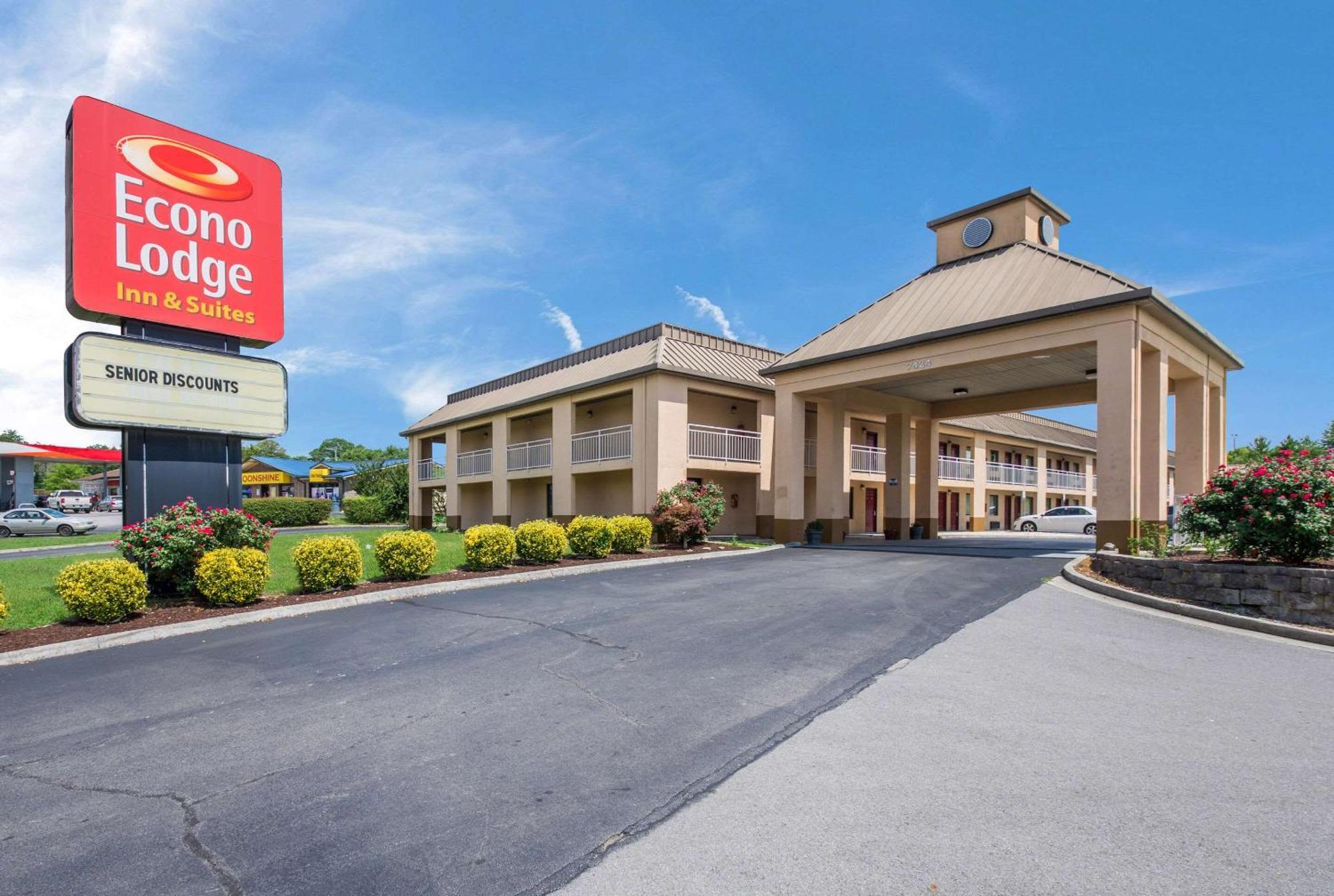 Econo Lodge Inn & Suites East Knoxville Eksteriør billede